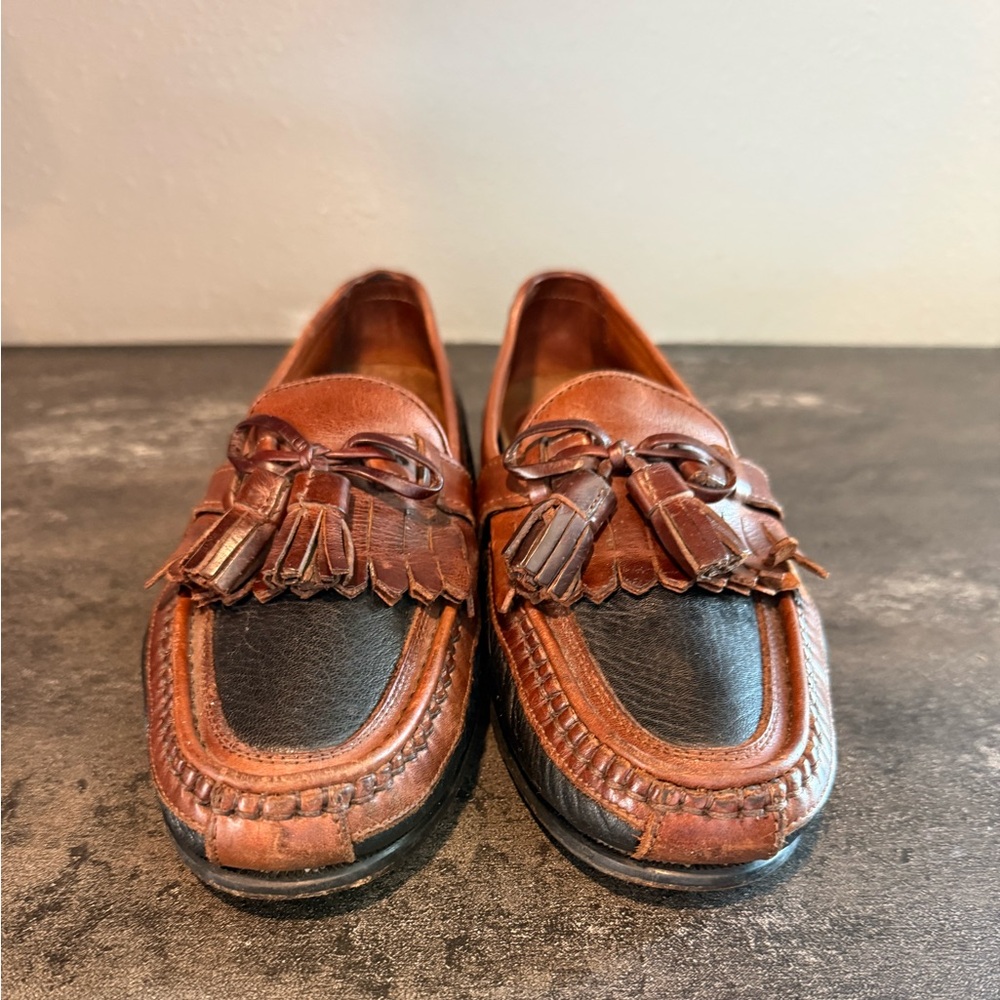Men’s Johnston & Murphy Aragon II Kiltie Tassel Loafer leather slip on 9.5